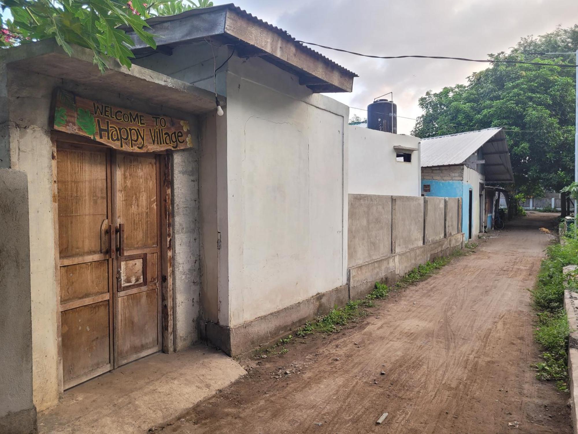 Happy Village Gili Islands Exterior photo